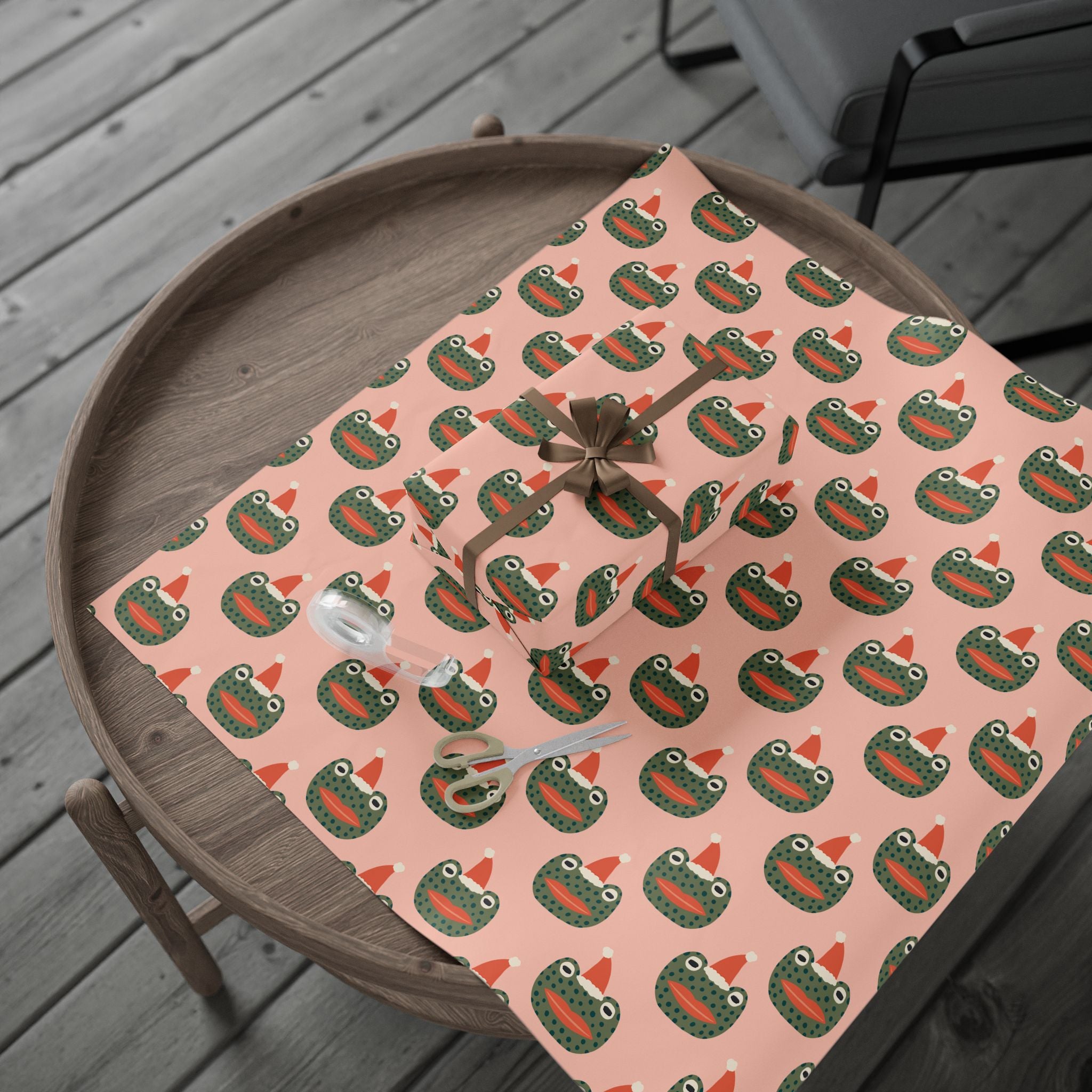 Festive Frogs Holiday Wrap