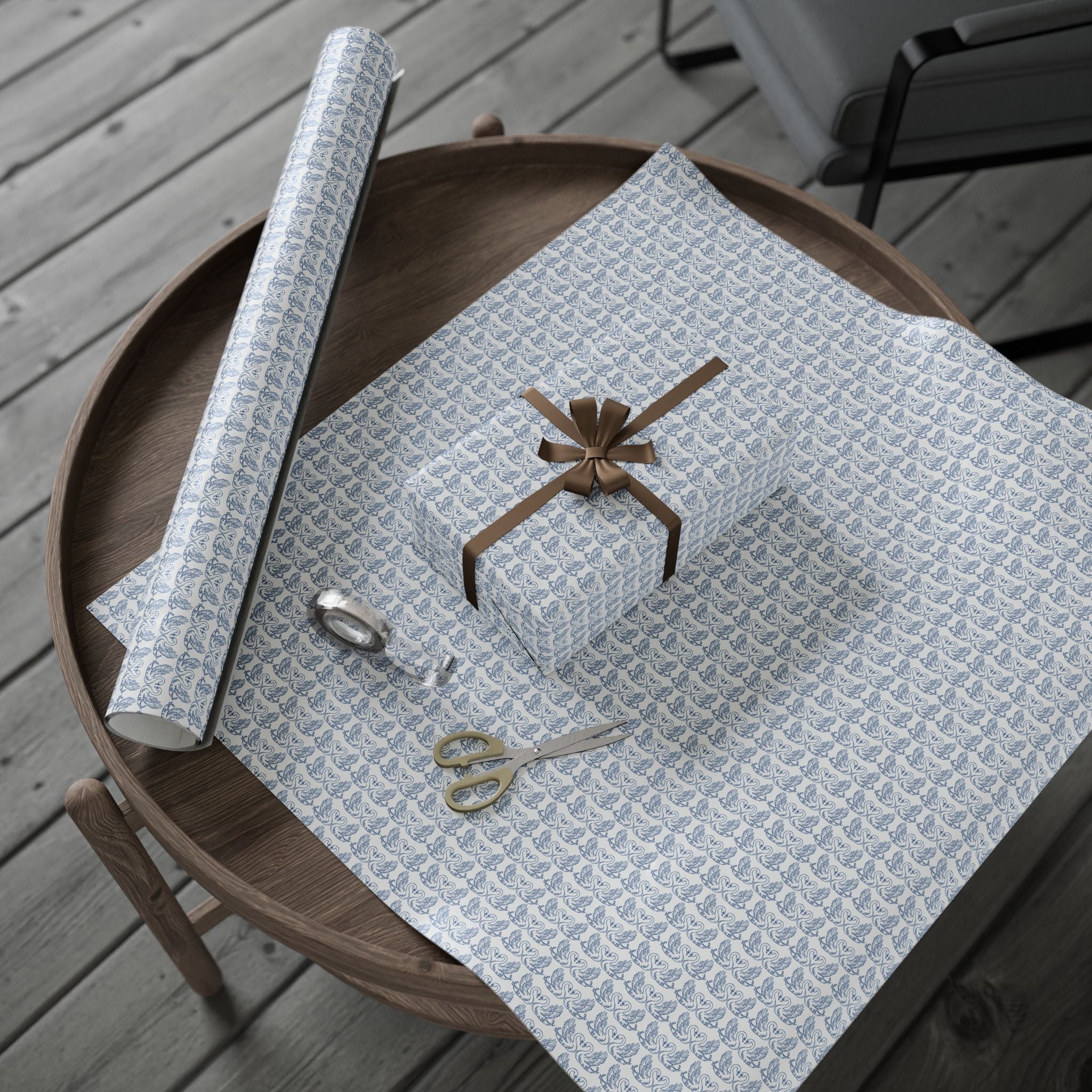 Love Swans Wrap